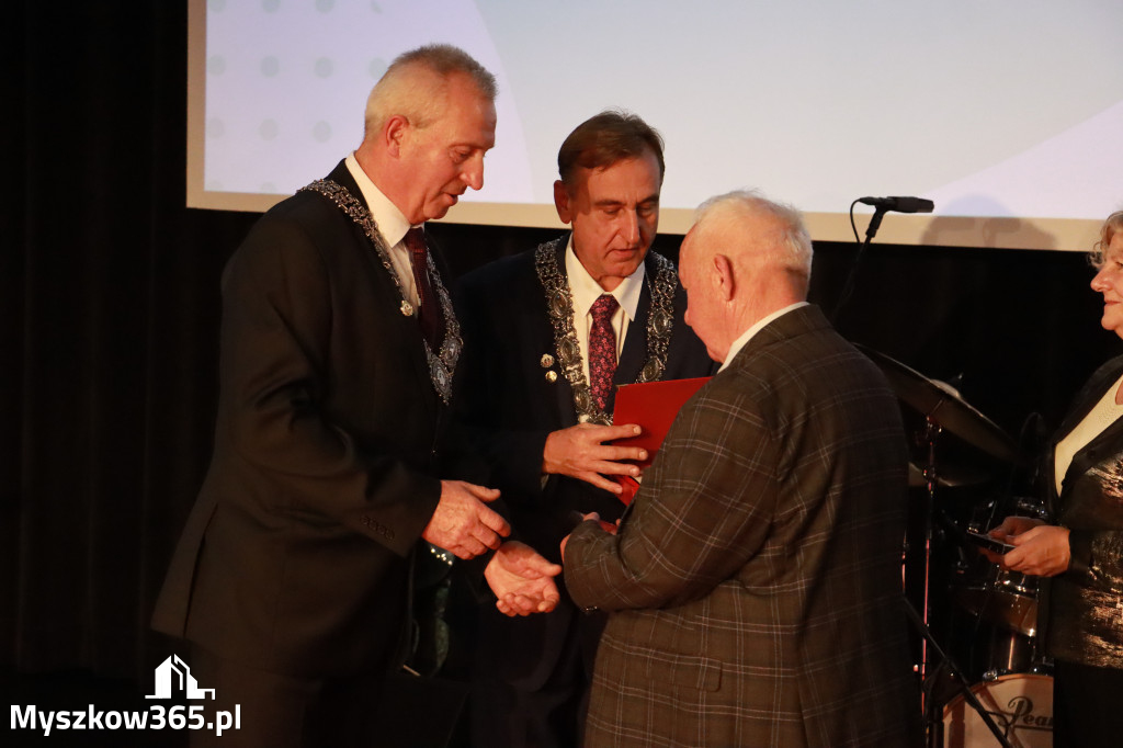 Fotorelacja III: Jubileusz 60-lecia CECH RZEMIOSŁ RÓŻNYCH MAŁEJ I ŚREDNIEJ PRZEDSIĘBIORCZOŚCI w Myszkowie