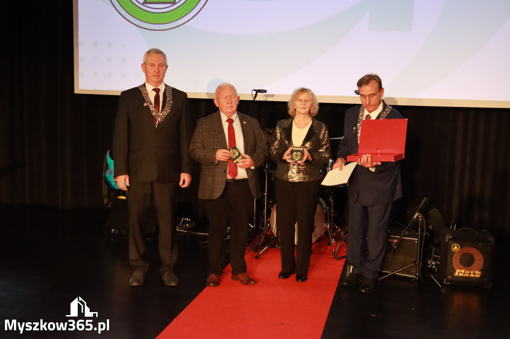 Fotorelacja III: Jubileusz 60-lecia CECH RZEMIOSŁ RÓŻNYCH MAŁEJ I ŚREDNIEJ PRZEDSIĘBIORCZOŚCI w Myszkowie