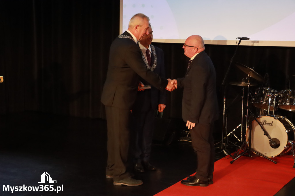 Fotorelacja III: Jubileusz 60-lecia CECH RZEMIOSŁ RÓŻNYCH MAŁEJ I ŚREDNIEJ PRZEDSIĘBIORCZOŚCI w Myszkowie
