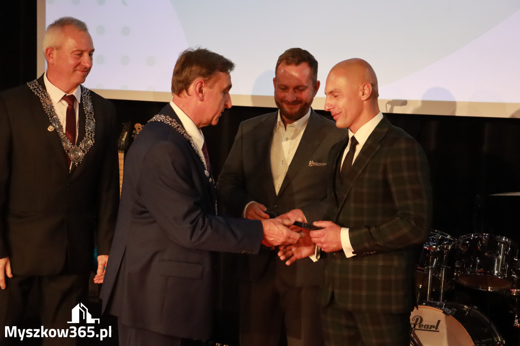 Fotorelacja III: Jubileusz 60-lecia CECH RZEMIOSŁ RÓŻNYCH MAŁEJ I ŚREDNIEJ PRZEDSIĘBIORCZOŚCI w Myszkowie