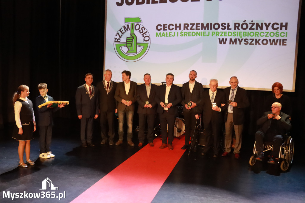 Fotorelacja III: Jubileusz 60-lecia CECH RZEMIOSŁ RÓŻNYCH MAŁEJ I ŚREDNIEJ PRZEDSIĘBIORCZOŚCI w Myszkowie