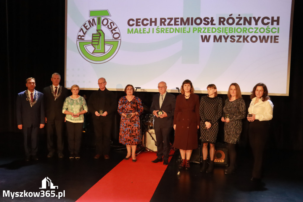 Fotorelacja III: Jubileusz 60-lecia CECH RZEMIOSŁ RÓŻNYCH MAŁEJ I ŚREDNIEJ PRZEDSIĘBIORCZOŚCI w Myszkowie