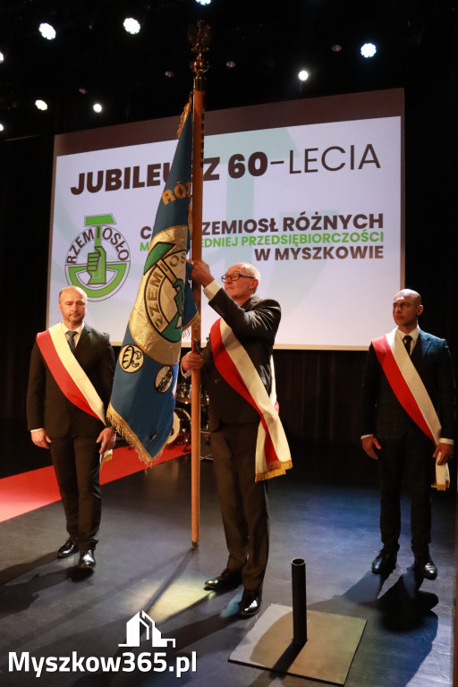 Fotorelacja III: Jubileusz 60-lecia CECH RZEMIOSŁ RÓŻNYCH MAŁEJ I ŚREDNIEJ PRZEDSIĘBIORCZOŚCI w Myszkowie