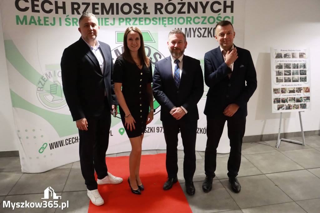 Fotorelacja III: Jubileusz 60-lecia CECH RZEMIOSŁ RÓŻNYCH MAŁEJ I ŚREDNIEJ PRZEDSIĘBIORCZOŚCI w Myszkowie