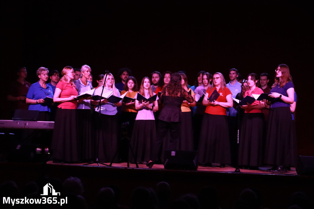 Fotorelacja I: XIV Międzynarodowy Festiwal Chóralnej Pieśni Maryjnej w Koziegłowach