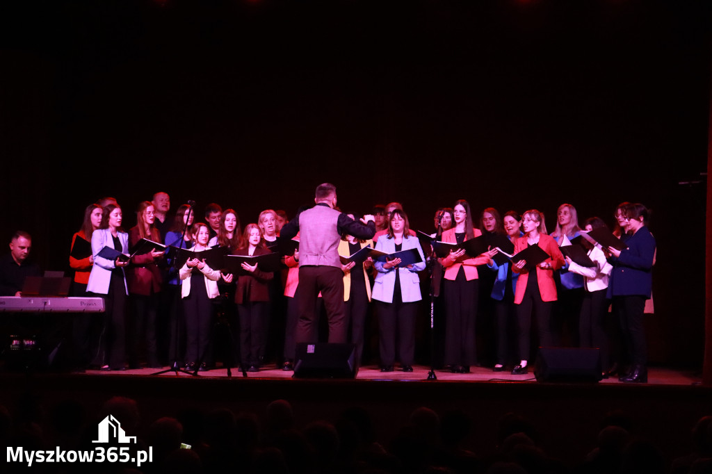 Fotorelacja I: XIV Międzynarodowy Festiwal Chóralnej Pieśni Maryjnej w Koziegłowach