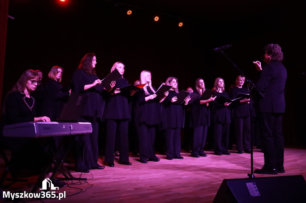 Fotorelacja I: XIV Międzynarodowy Festiwal Chóralnej Pieśni Maryjnej w Koziegłowach