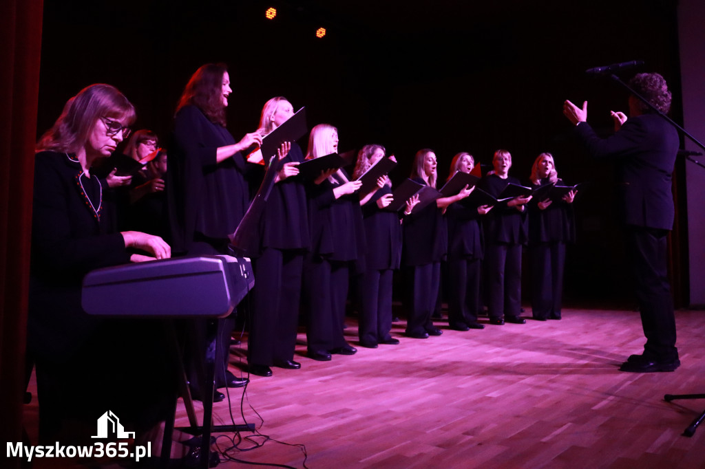 Fotorelacja I: XIV Międzynarodowy Festiwal Chóralnej Pieśni Maryjnej w Koziegłowach