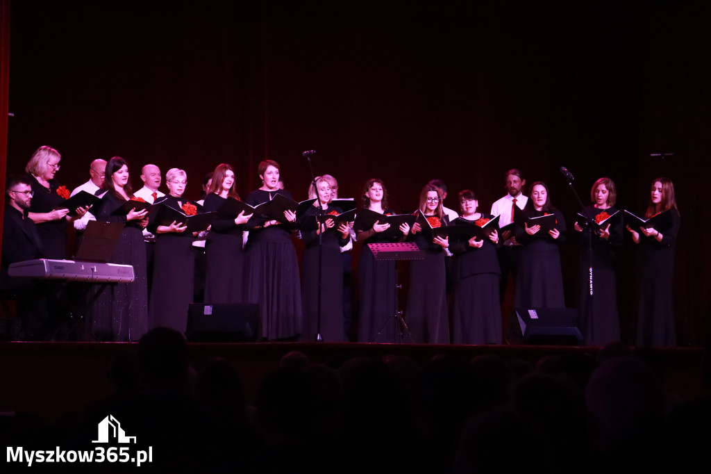 Fotorelacja I: XIV Międzynarodowy Festiwal Chóralnej Pieśni Maryjnej w Koziegłowach