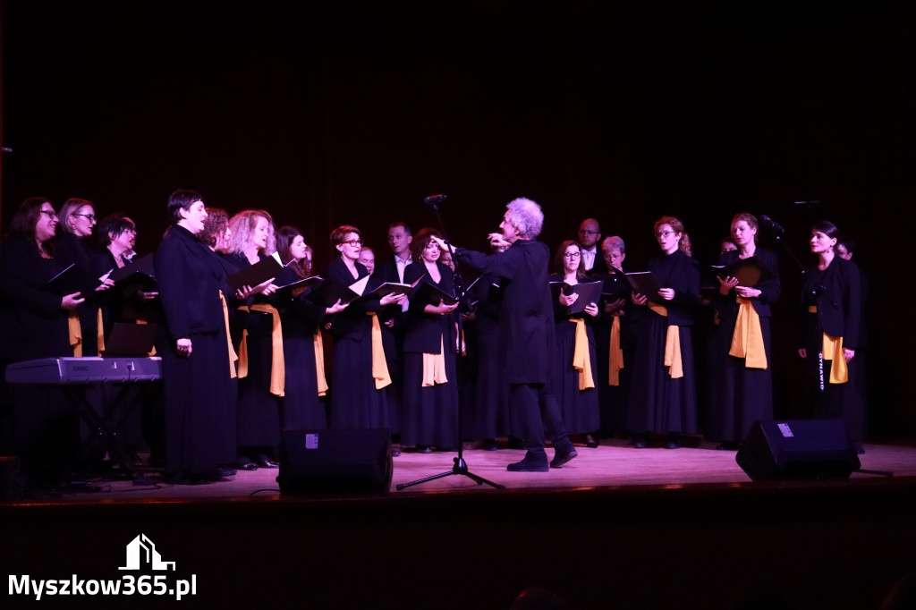 Fotorelacja I: XIV Międzynarodowy Festiwal Chóralnej Pieśni Maryjnej w Koziegłowach