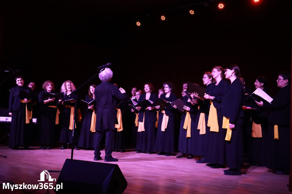 Fotorelacja I: XIV Międzynarodowy Festiwal Chóralnej Pieśni Maryjnej w Koziegłowach