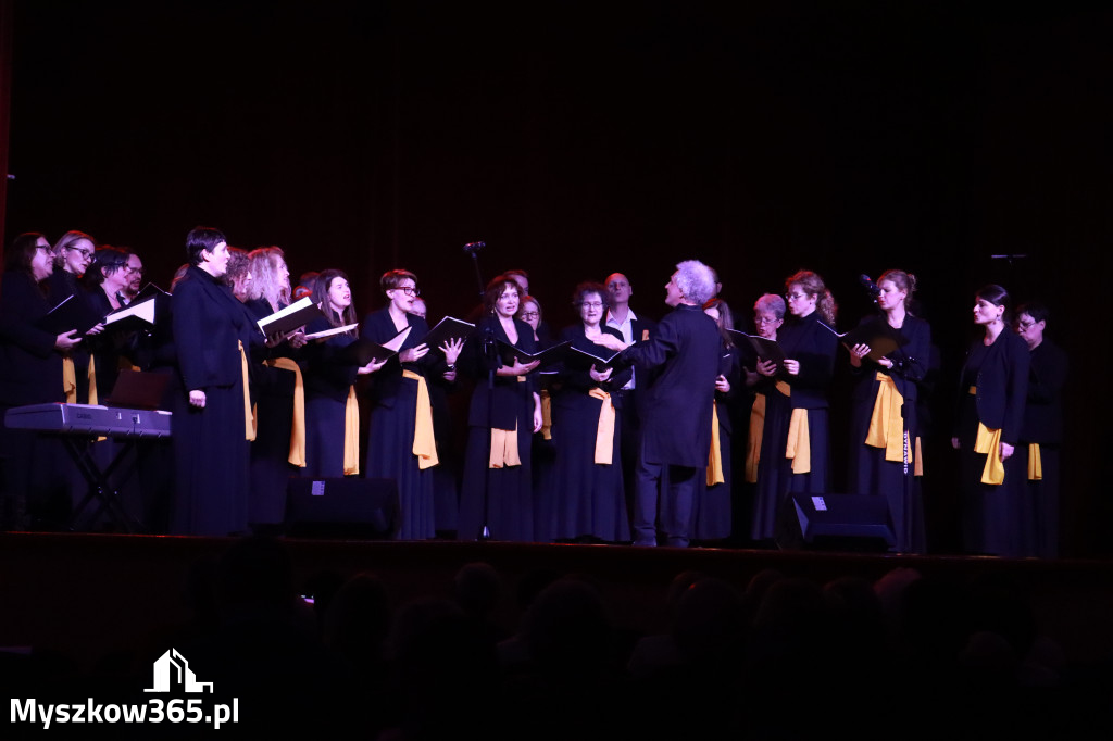 Fotorelacja I: XIV Międzynarodowy Festiwal Chóralnej Pieśni Maryjnej w Koziegłowach