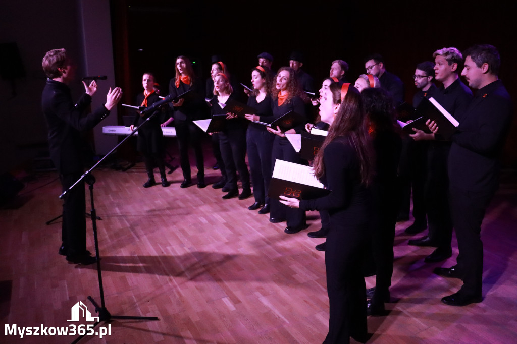 Fotorelacja I: XIV Międzynarodowy Festiwal Chóralnej Pieśni Maryjnej w Koziegłowach