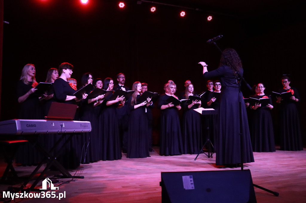 Fotorelacja I: XIV Międzynarodowy Festiwal Chóralnej Pieśni Maryjnej w Koziegłowach