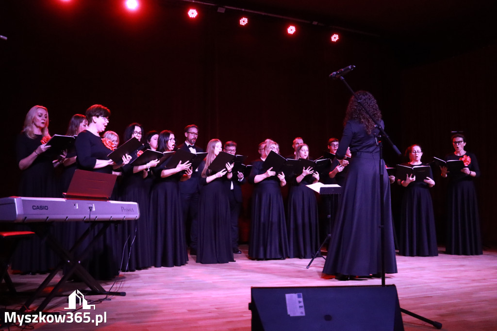 Fotorelacja I: XIV Międzynarodowy Festiwal Chóralnej Pieśni Maryjnej w Koziegłowach
