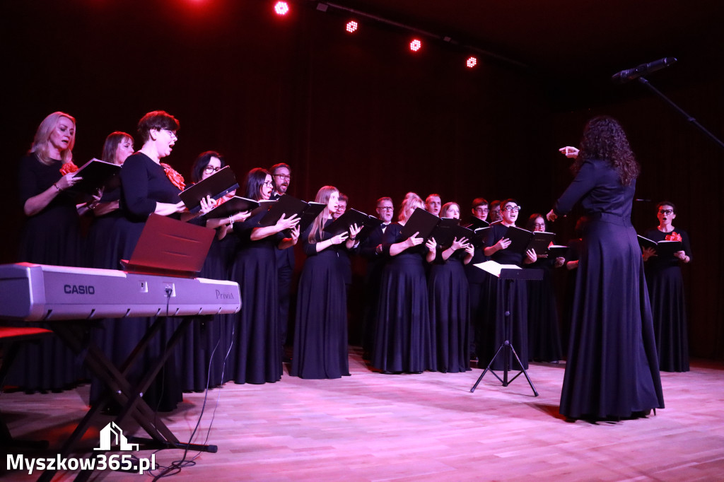 Fotorelacja I: XIV Międzynarodowy Festiwal Chóralnej Pieśni Maryjnej w Koziegłowach
