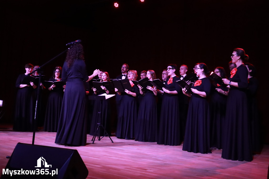Fotorelacja I: XIV Międzynarodowy Festiwal Chóralnej Pieśni Maryjnej w Koziegłowach