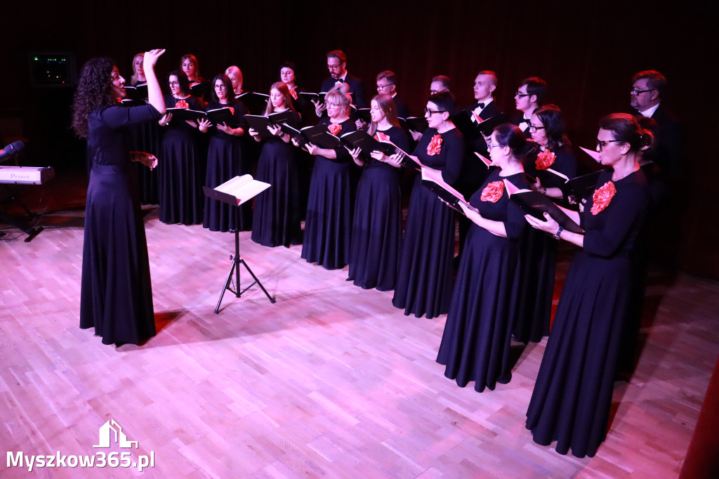 Fotorelacja I: XIV Międzynarodowy Festiwal Chóralnej Pieśni Maryjnej w Koziegłowach