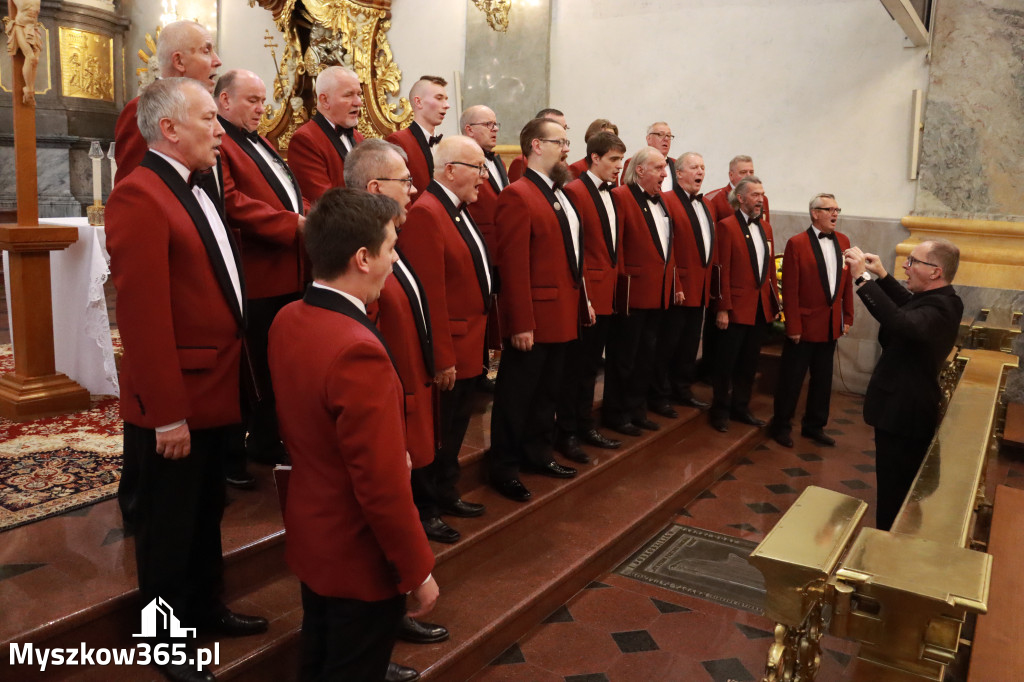 Fotorelacja II: XIV Międzynarodowy Festiwal Chóralnej Pieśni Maryjnej w Koziegłowach