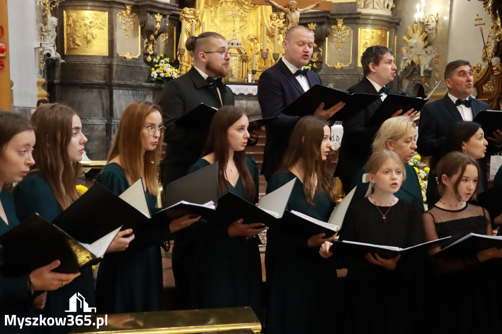 Fotorelacja II: XIV Międzynarodowy Festiwal Chóralnej Pieśni Maryjnej w Koziegłowach