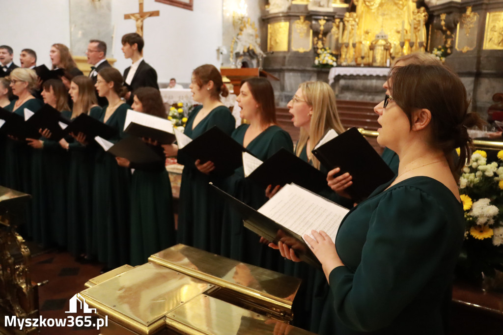 Fotorelacja II: XIV Międzynarodowy Festiwal Chóralnej Pieśni Maryjnej w Koziegłowach