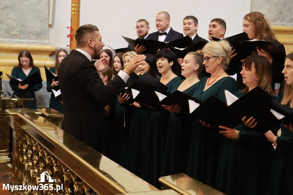 Fotorelacja II: XIV Międzynarodowy Festiwal Chóralnej Pieśni Maryjnej w Koziegłowach