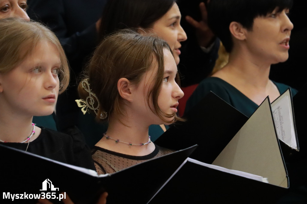 Fotorelacja II: XIV Międzynarodowy Festiwal Chóralnej Pieśni Maryjnej w Koziegłowach