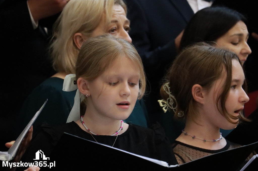 Fotorelacja II: XIV Międzynarodowy Festiwal Chóralnej Pieśni Maryjnej w Koziegłowach