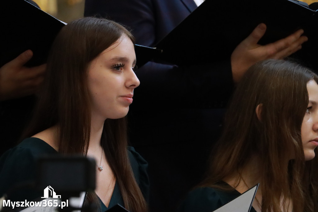 Fotorelacja II: XIV Międzynarodowy Festiwal Chóralnej Pieśni Maryjnej w Koziegłowach