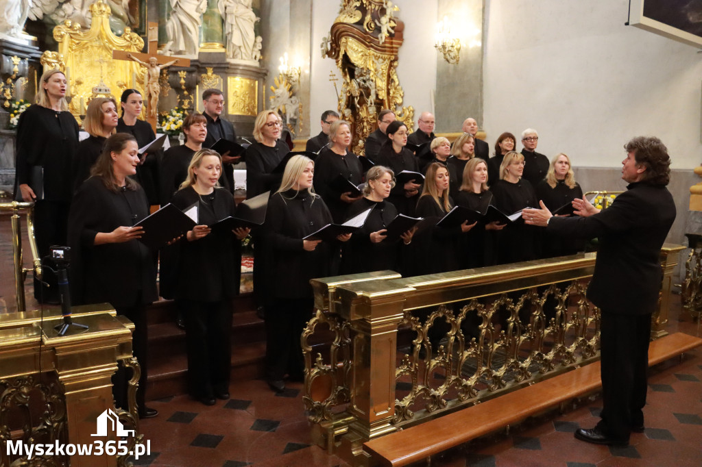 Fotorelacja II: XIV Międzynarodowy Festiwal Chóralnej Pieśni Maryjnej w Koziegłowach