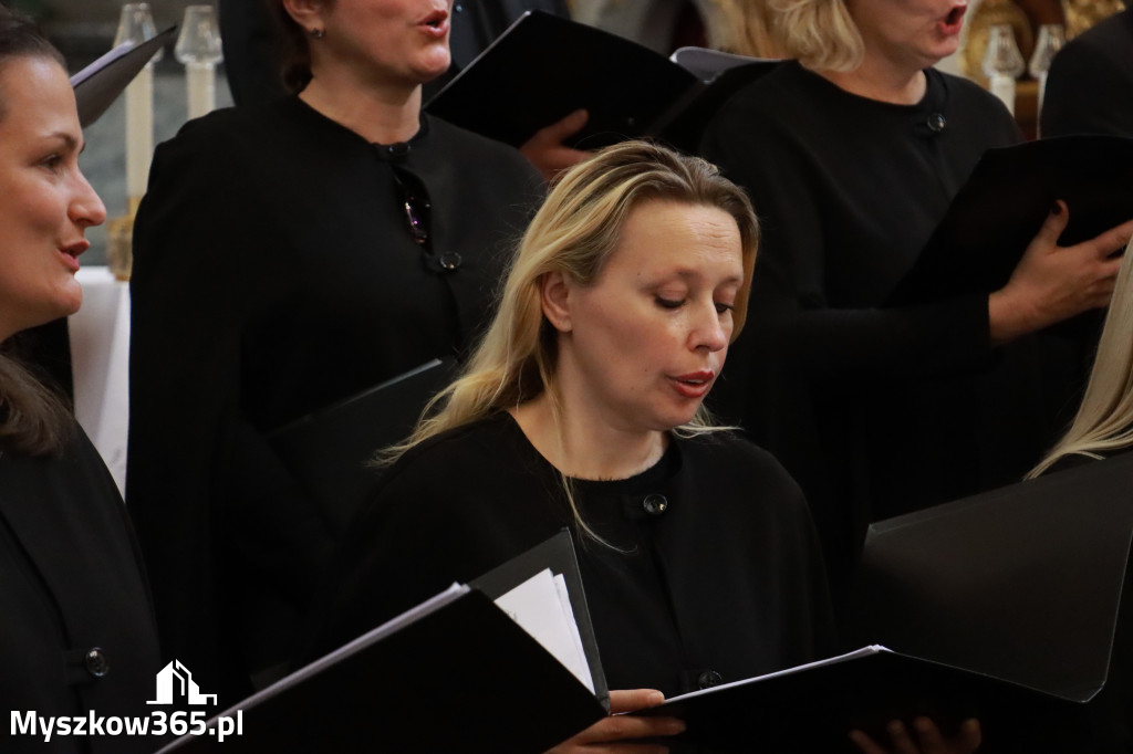 Fotorelacja II: XIV Międzynarodowy Festiwal Chóralnej Pieśni Maryjnej w Koziegłowach