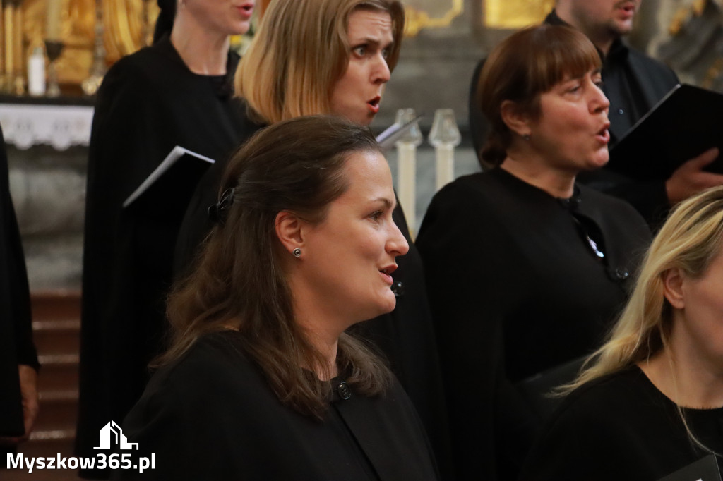 Fotorelacja II: XIV Międzynarodowy Festiwal Chóralnej Pieśni Maryjnej w Koziegłowach