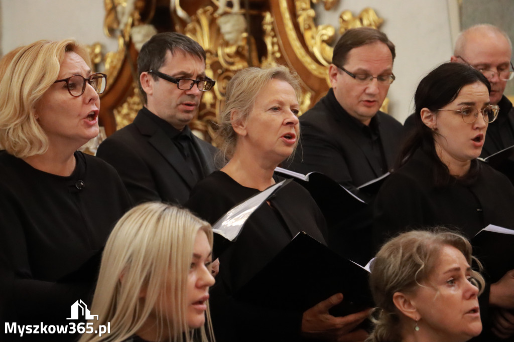 Fotorelacja II: XIV Międzynarodowy Festiwal Chóralnej Pieśni Maryjnej w Koziegłowach