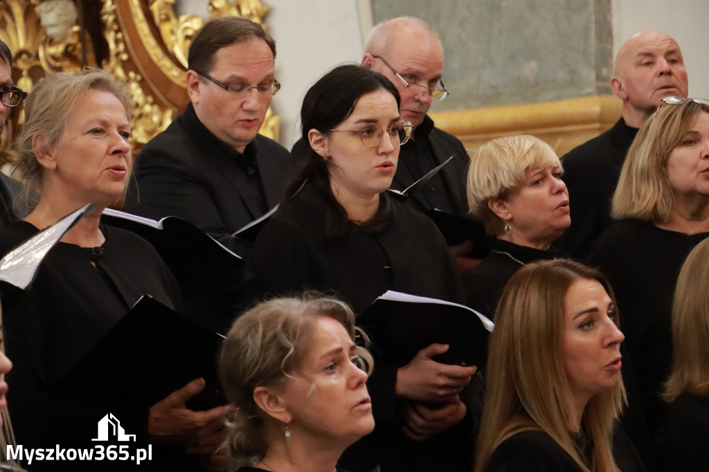 Fotorelacja II: XIV Międzynarodowy Festiwal Chóralnej Pieśni Maryjnej w Koziegłowach