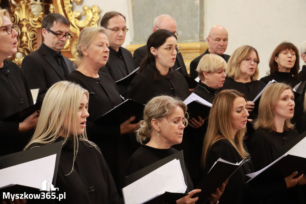 Fotorelacja II: XIV Międzynarodowy Festiwal Chóralnej Pieśni Maryjnej w Koziegłowach