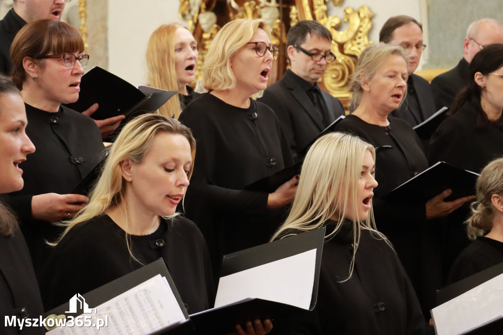 Fotorelacja II: XIV Międzynarodowy Festiwal Chóralnej Pieśni Maryjnej w Koziegłowach