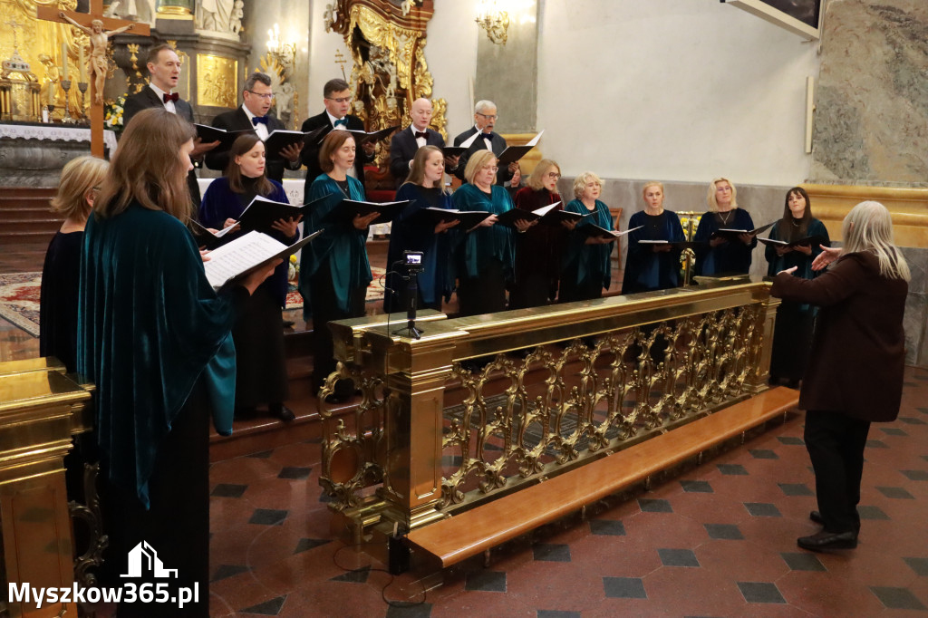 Fotorelacja II: XIV Międzynarodowy Festiwal Chóralnej Pieśni Maryjnej w Koziegłowach