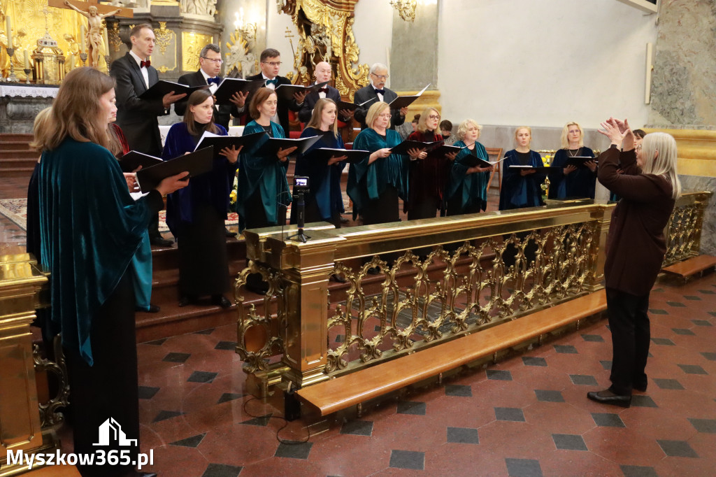 Fotorelacja II: XIV Międzynarodowy Festiwal Chóralnej Pieśni Maryjnej w Koziegłowach