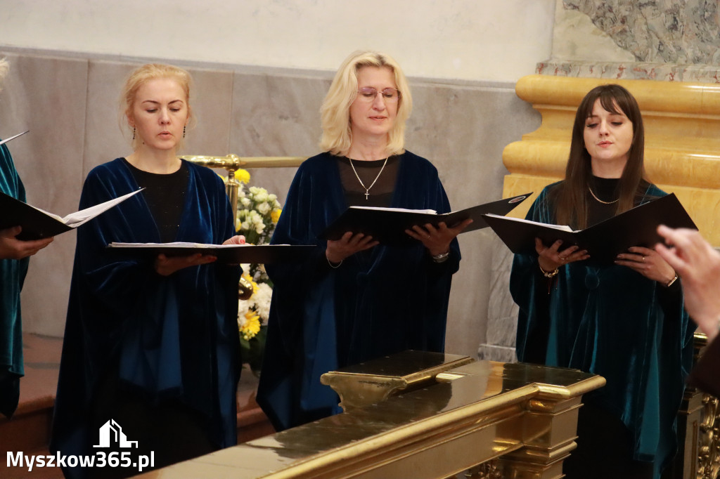Fotorelacja II: XIV Międzynarodowy Festiwal Chóralnej Pieśni Maryjnej w Koziegłowach