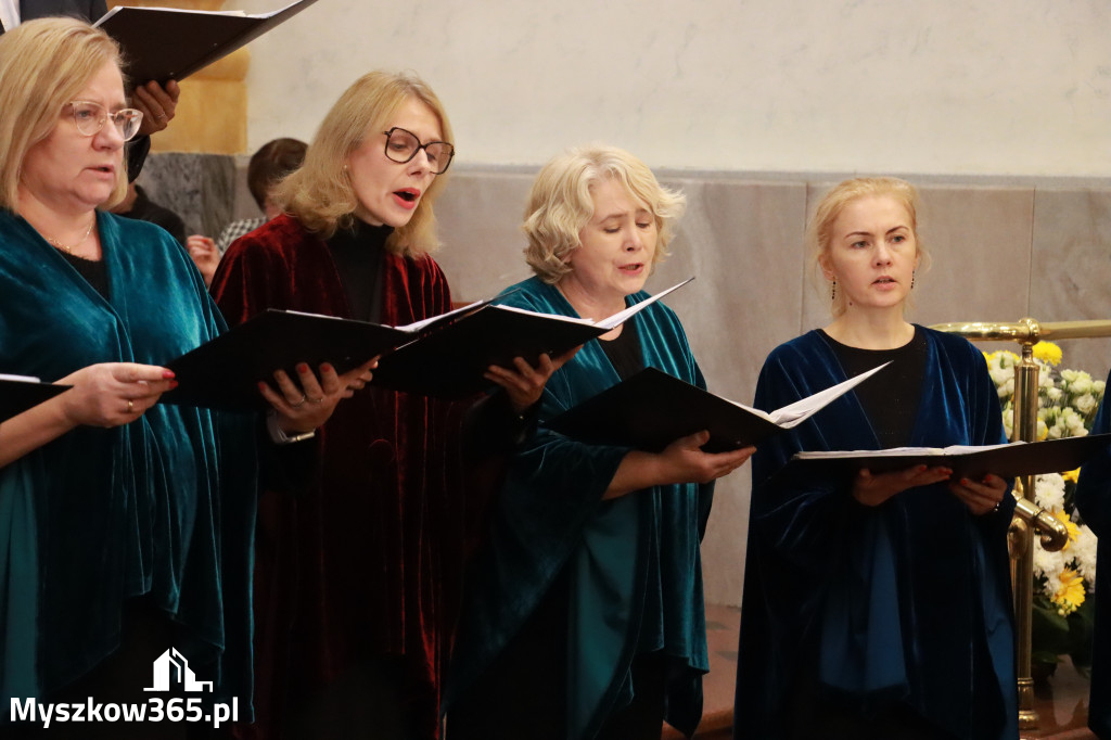 Fotorelacja II: XIV Międzynarodowy Festiwal Chóralnej Pieśni Maryjnej w Koziegłowach