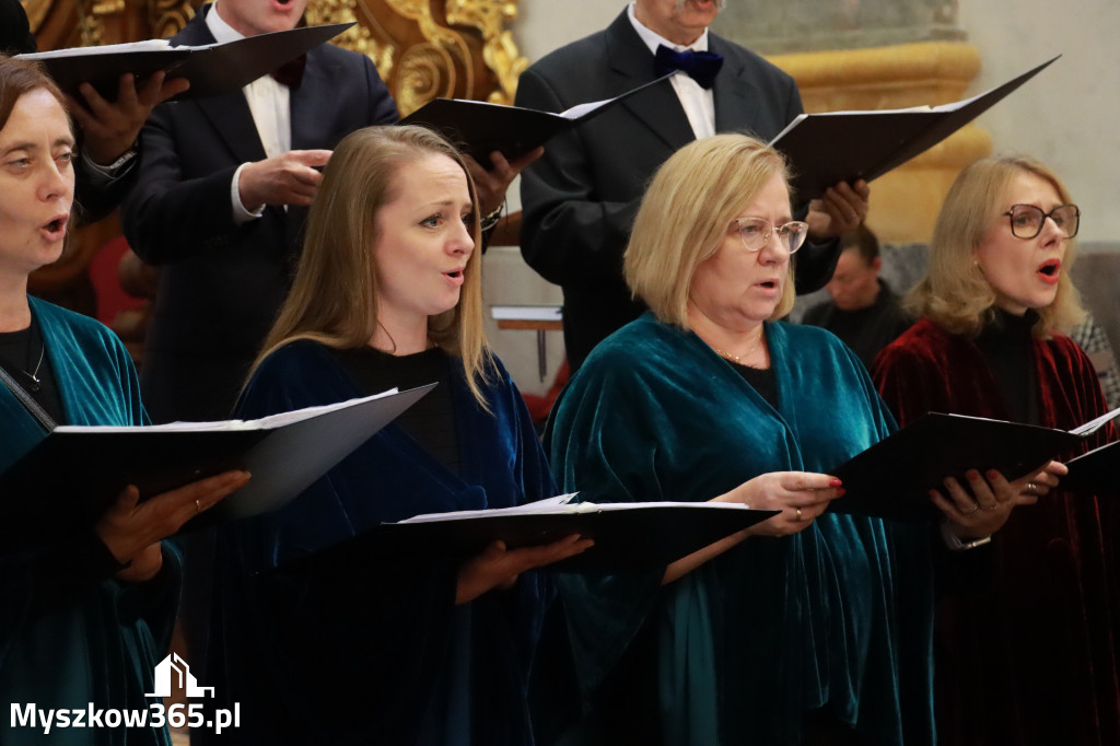 Fotorelacja II: XIV Międzynarodowy Festiwal Chóralnej Pieśni Maryjnej w Koziegłowach