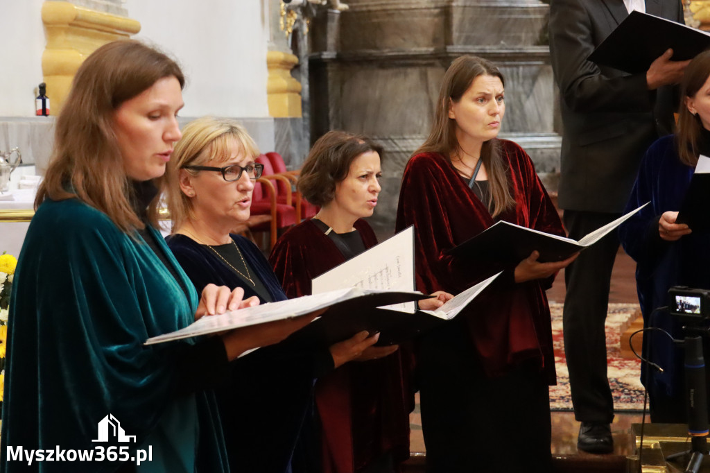 Fotorelacja II: XIV Międzynarodowy Festiwal Chóralnej Pieśni Maryjnej w Koziegłowach