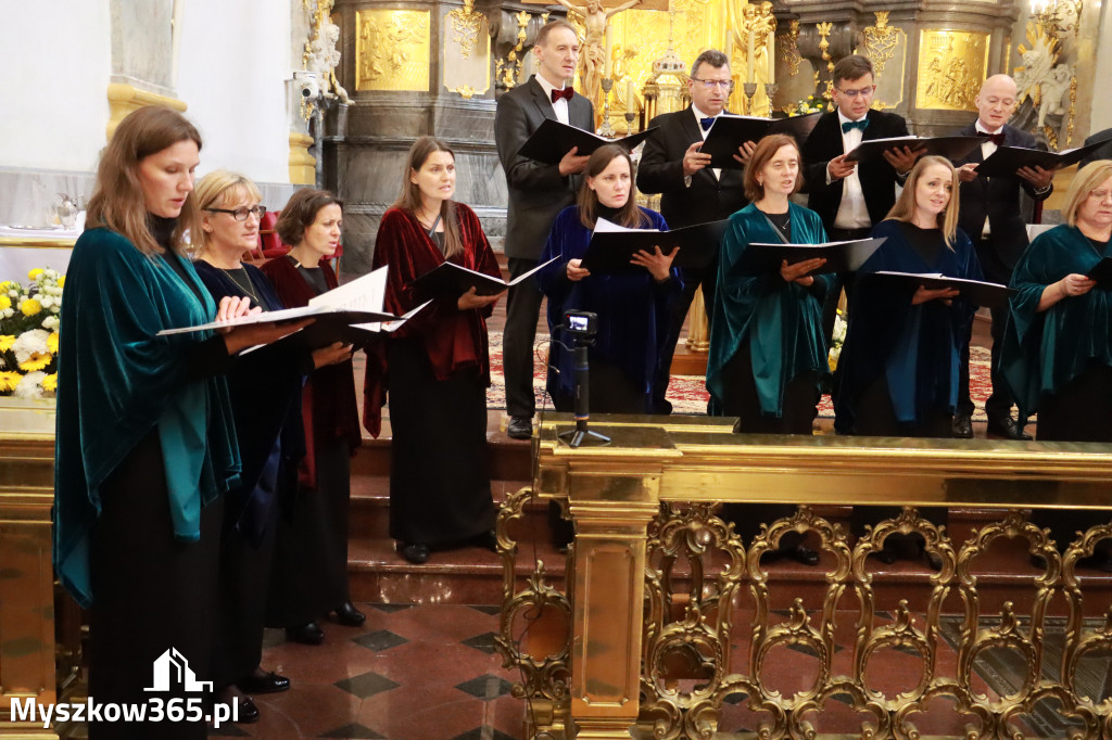 Fotorelacja II: XIV Międzynarodowy Festiwal Chóralnej Pieśni Maryjnej w Koziegłowach