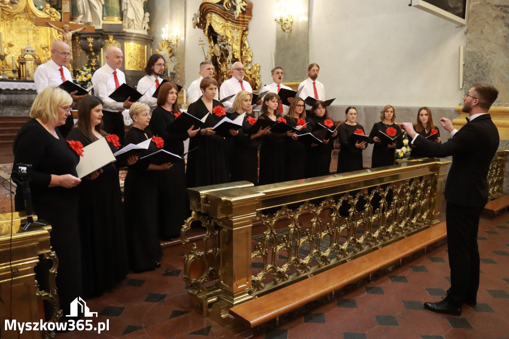 Fotorelacja II: XIV Międzynarodowy Festiwal Chóralnej Pieśni Maryjnej w Koziegłowach