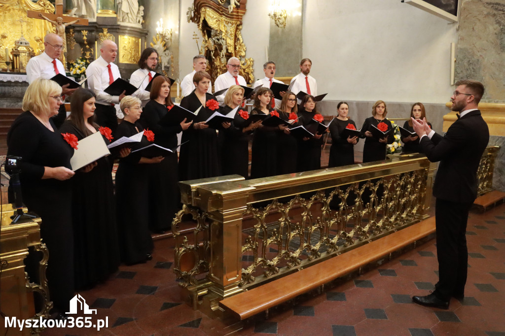 Fotorelacja II: XIV Międzynarodowy Festiwal Chóralnej Pieśni Maryjnej w Koziegłowach