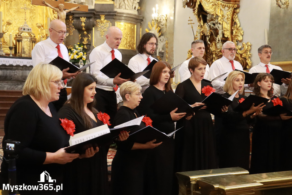 Fotorelacja II: XIV Międzynarodowy Festiwal Chóralnej Pieśni Maryjnej w Koziegłowach