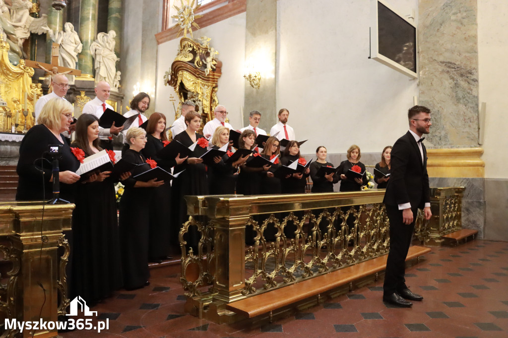 Fotorelacja II: XIV Międzynarodowy Festiwal Chóralnej Pieśni Maryjnej w Koziegłowach