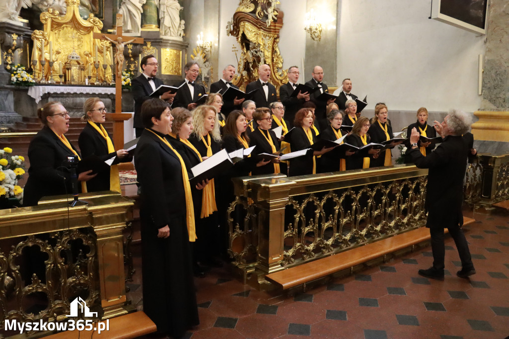 Fotorelacja II: XIV Międzynarodowy Festiwal Chóralnej Pieśni Maryjnej w Koziegłowach
