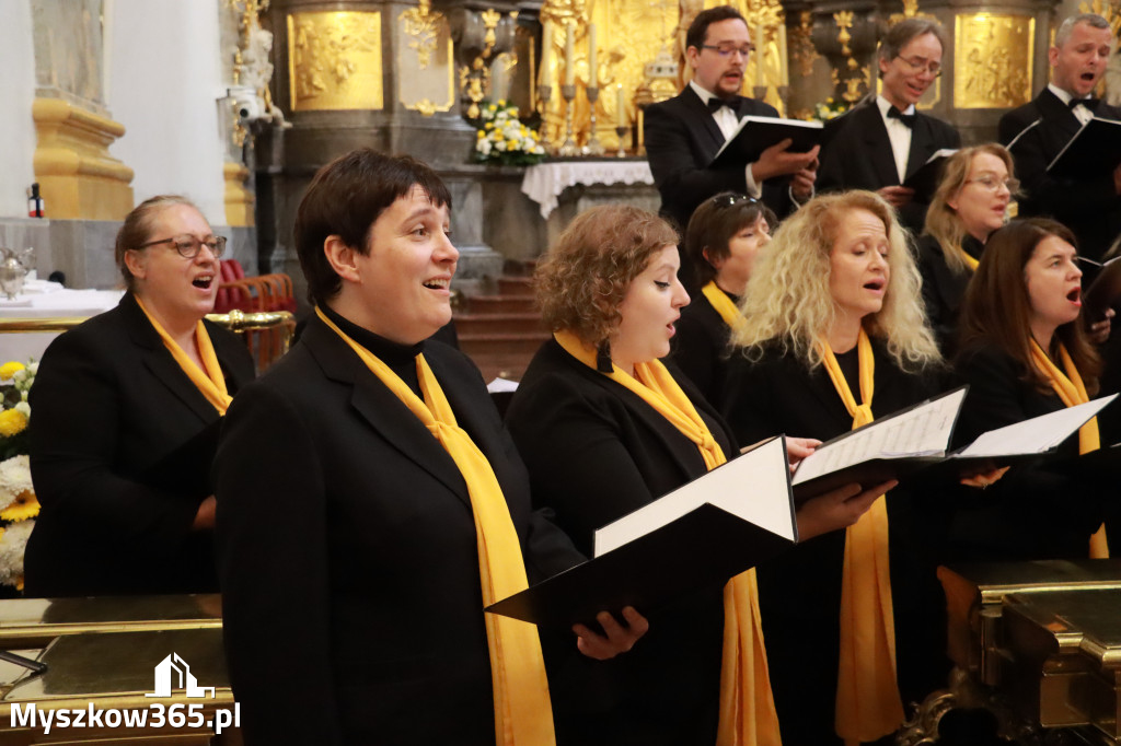 Fotorelacja II: XIV Międzynarodowy Festiwal Chóralnej Pieśni Maryjnej w Koziegłowach