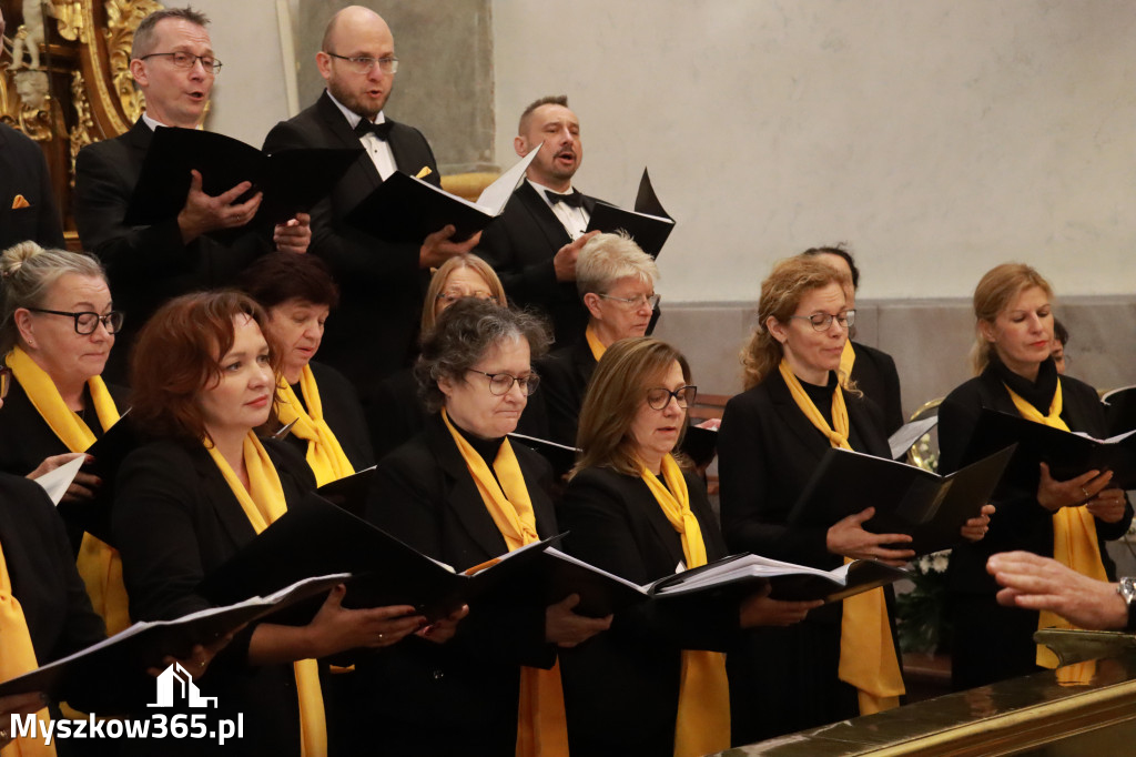 Fotorelacja II: XIV Międzynarodowy Festiwal Chóralnej Pieśni Maryjnej w Koziegłowach